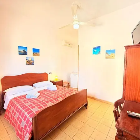 Bed & Breakfast Bed & Breakfast *